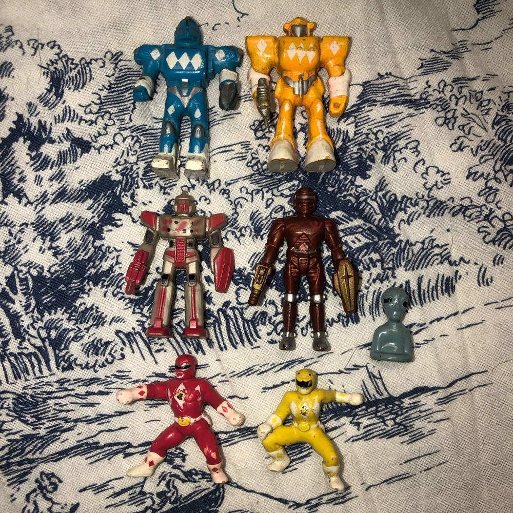 Soma Sonic Rangers PVC 2” Toy/ Might Morphin Power Rangers Mini Toy Lot